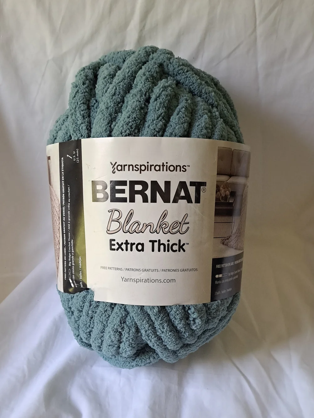 Blanket Extra Thick Plush Throw Yarn in Teal Moss
